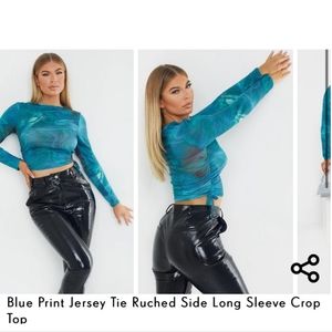 Prettylittlething blue print jersey tie ruched crop top